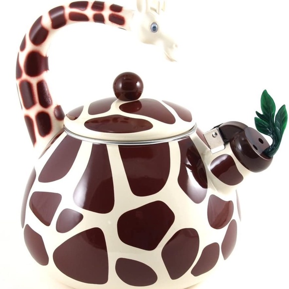 COPY - 2.1 Quart Enamel-on-Steel Whistling Tea Kettle (Giraffe) - Picture 3 of 6